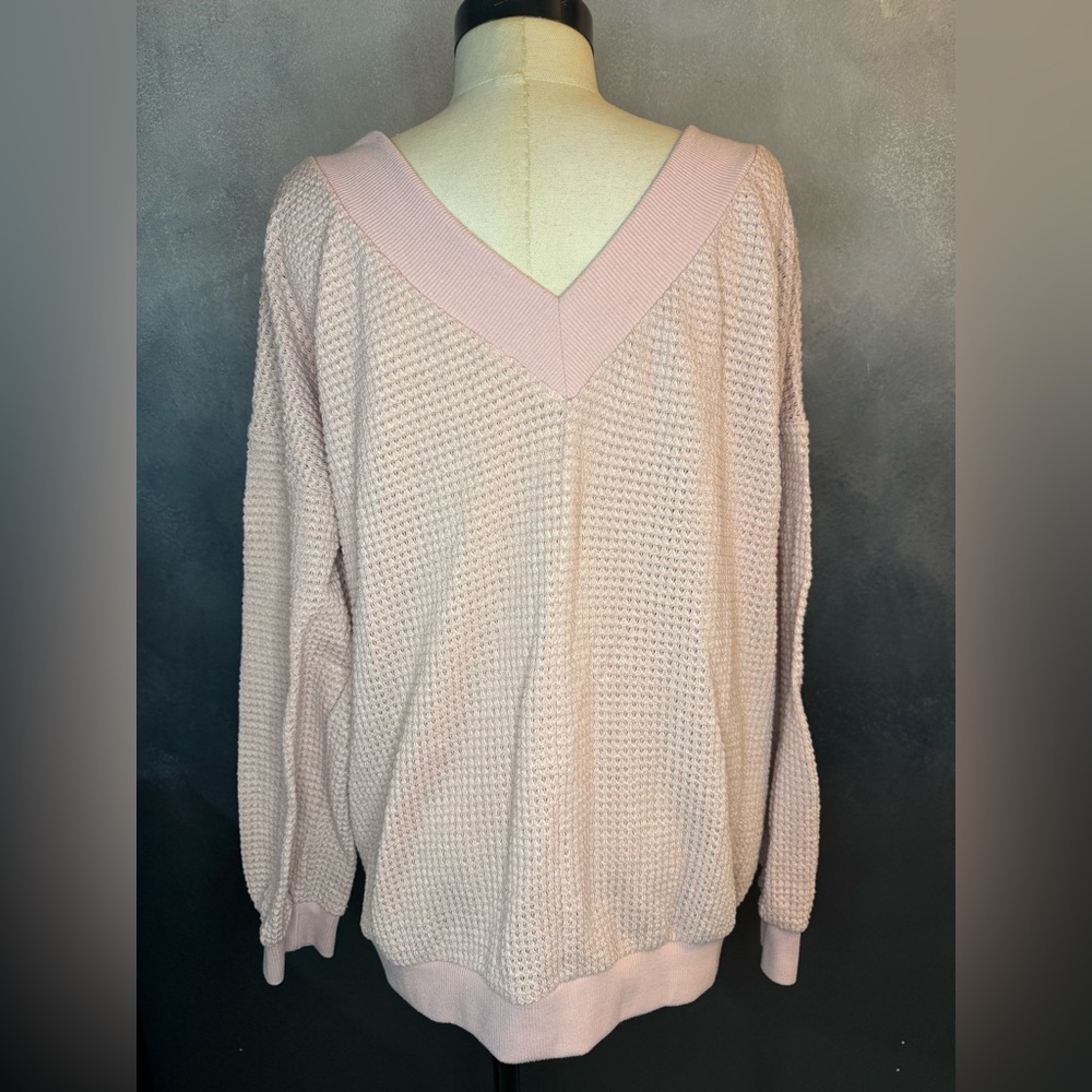 Blush Pink Waffle Knit V-Neck Sweater – Size Large - Picture 3 of 7